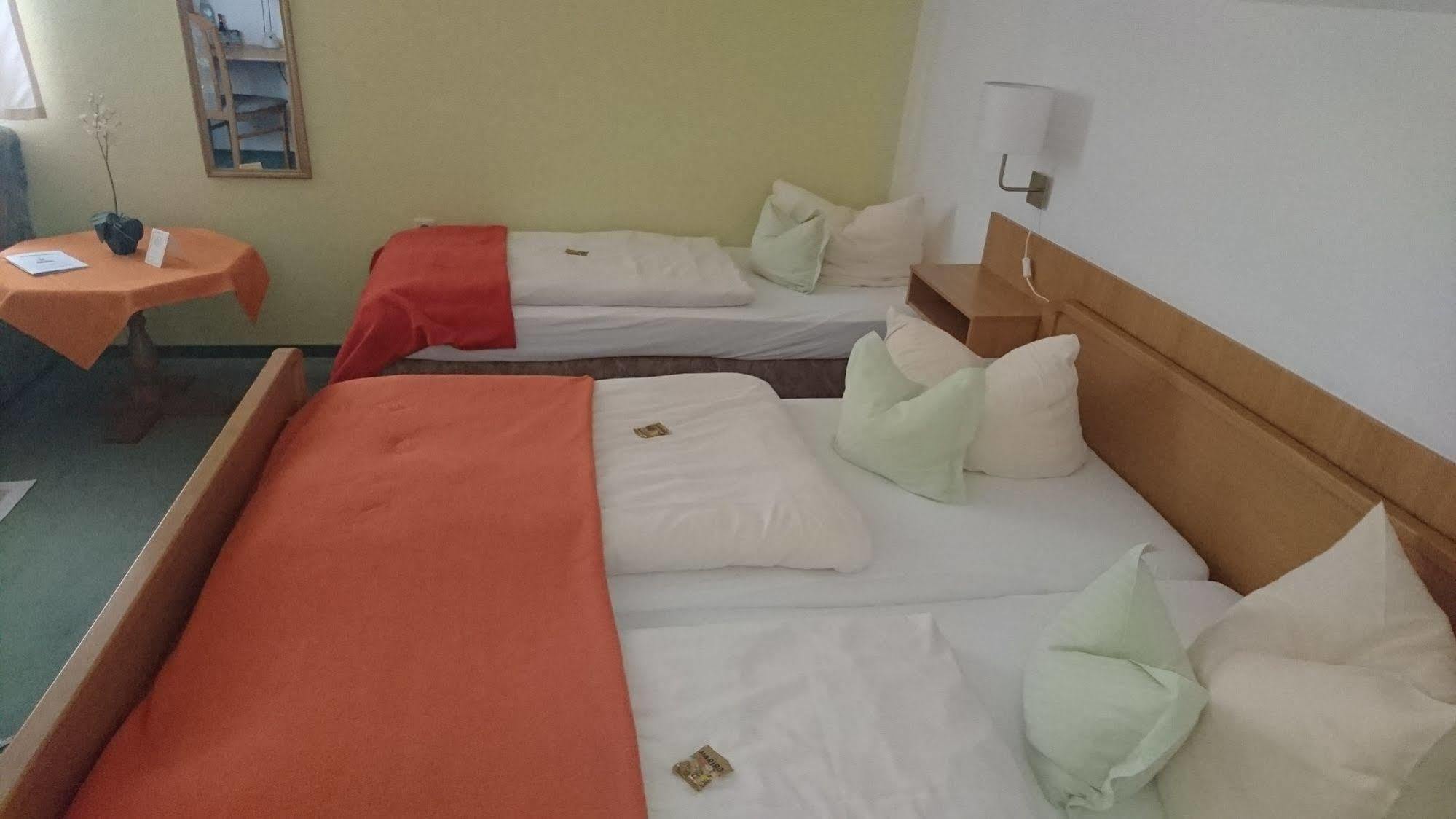 Hotel-Pension Am Muehlberg Lübbenau Zewnętrze zdjęcie