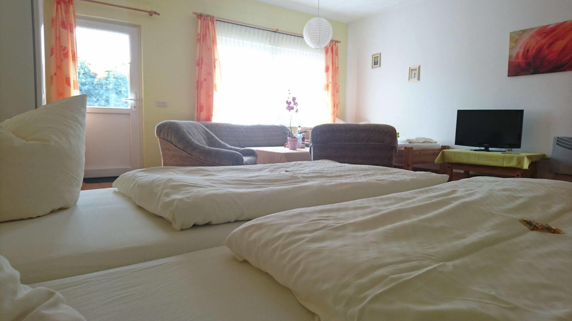 Hotel-Pension Am Muehlberg Lübbenau Zewnętrze zdjęcie