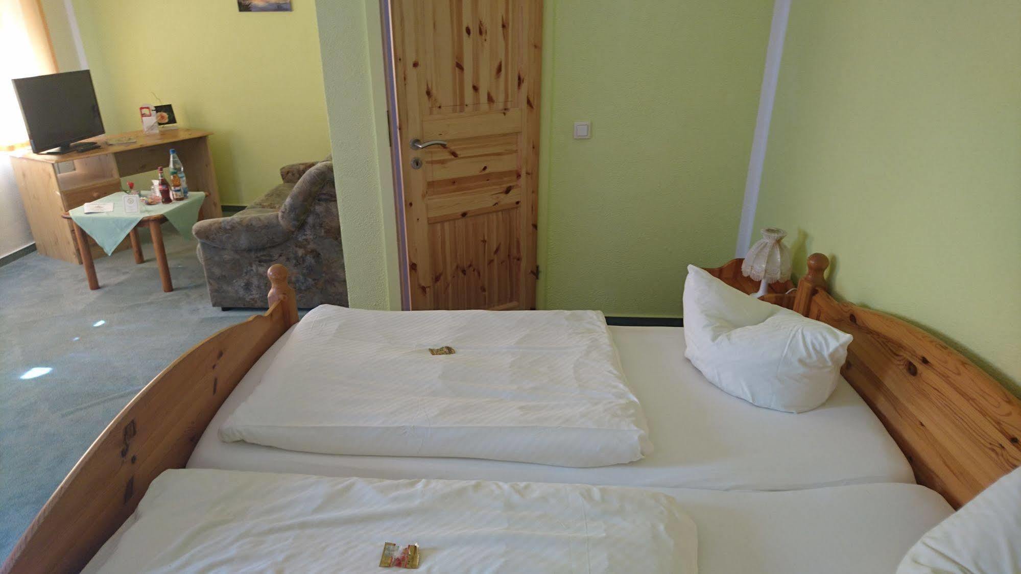 Hotel-Pension Am Muehlberg Lübbenau Zewnętrze zdjęcie